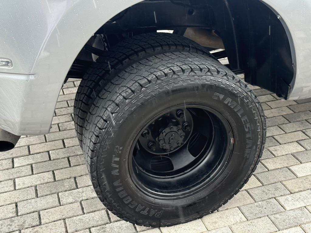RAM 3500 Tradesman 4x4 Crew Cab 8' Box 2022