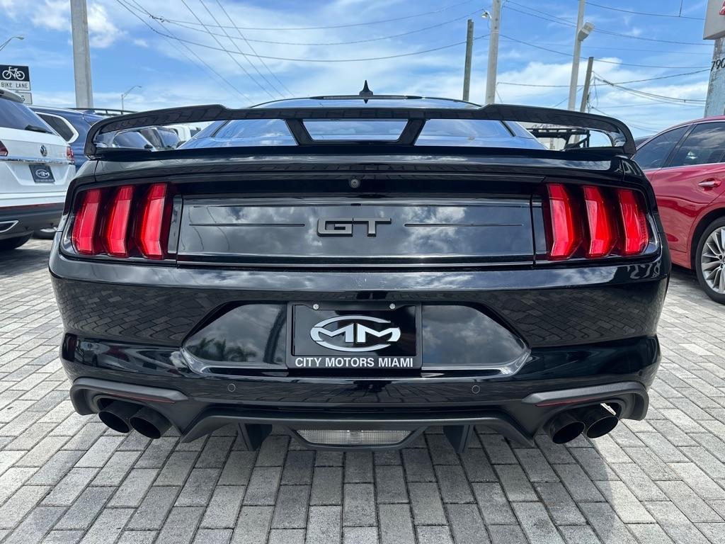 Ford Mustang GT Fastback 2021