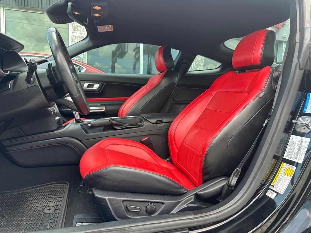 Ford Mustang GT Fastback 2021