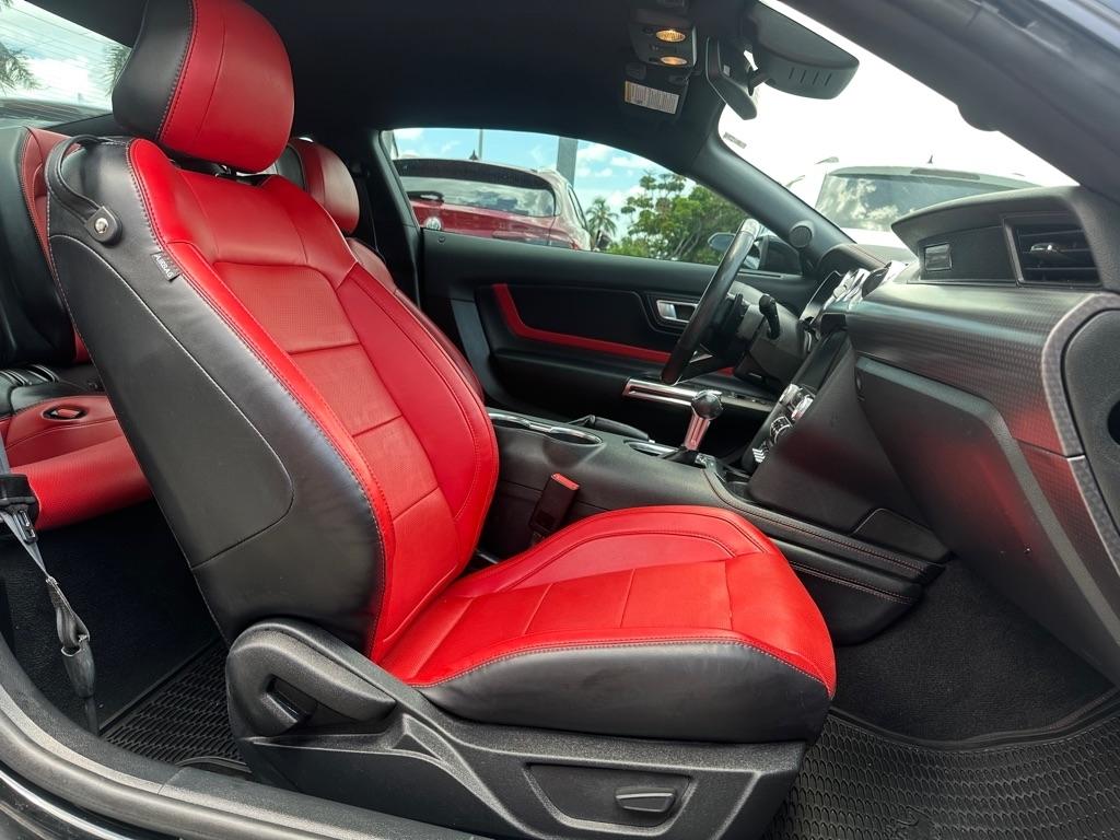 Ford Mustang GT Fastback 2021