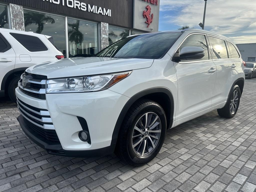 Toyota Highlander XLE V6 FWD (Natl) 2017