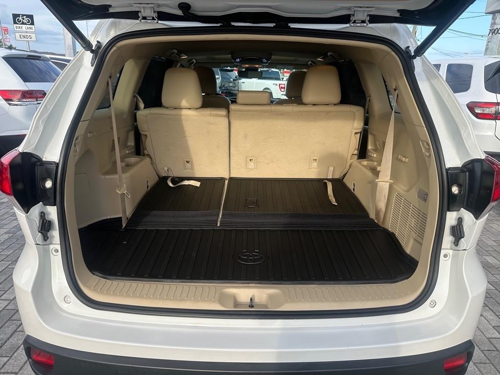 Toyota Highlander XLE V6 FWD (Natl) 2017