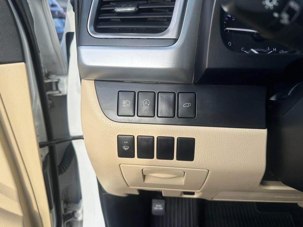 Toyota Highlander XLE V6 FWD (Natl) 2017