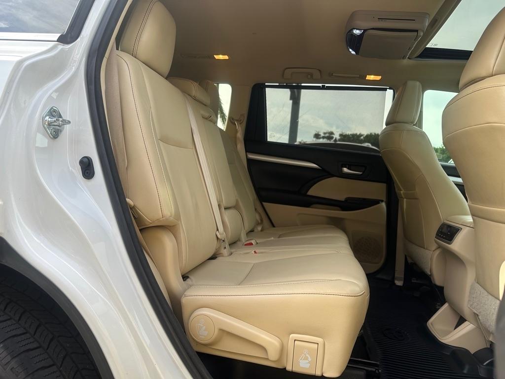 Toyota Highlander XLE V6 FWD (Natl) 2017