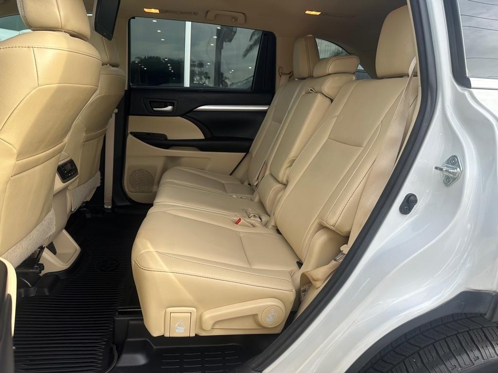 Toyota Highlander XLE V6 FWD (Natl) 2017