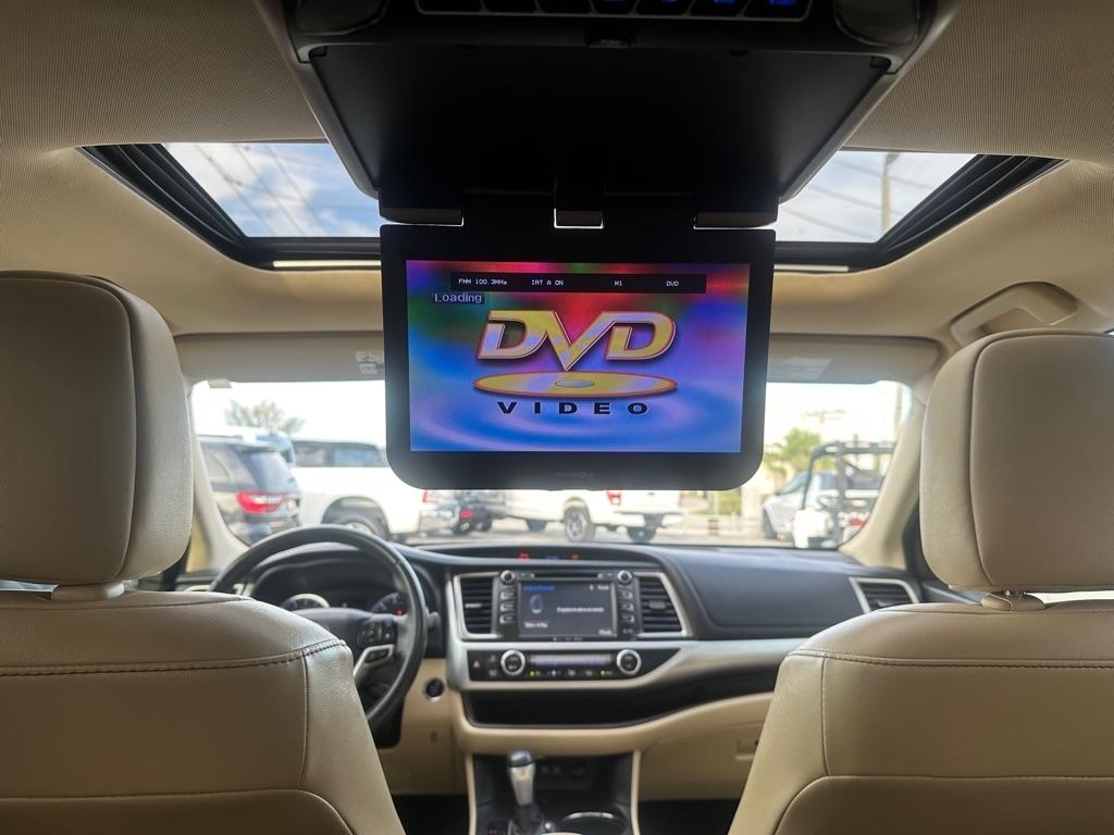 Toyota Highlander XLE V6 FWD (Natl) 2017