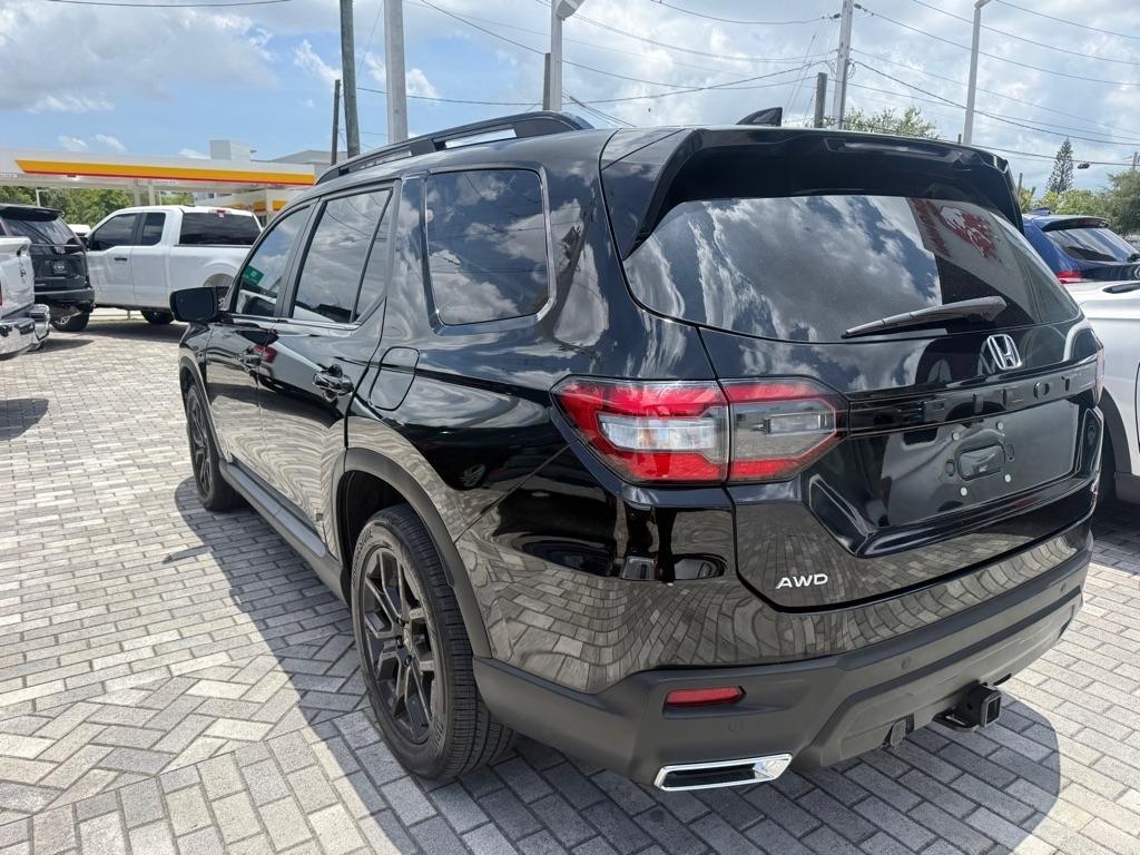 Honda Pilot Touring AWD 2024