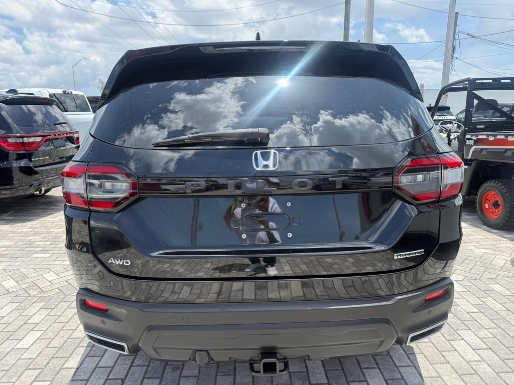 Honda Pilot Touring AWD 2024