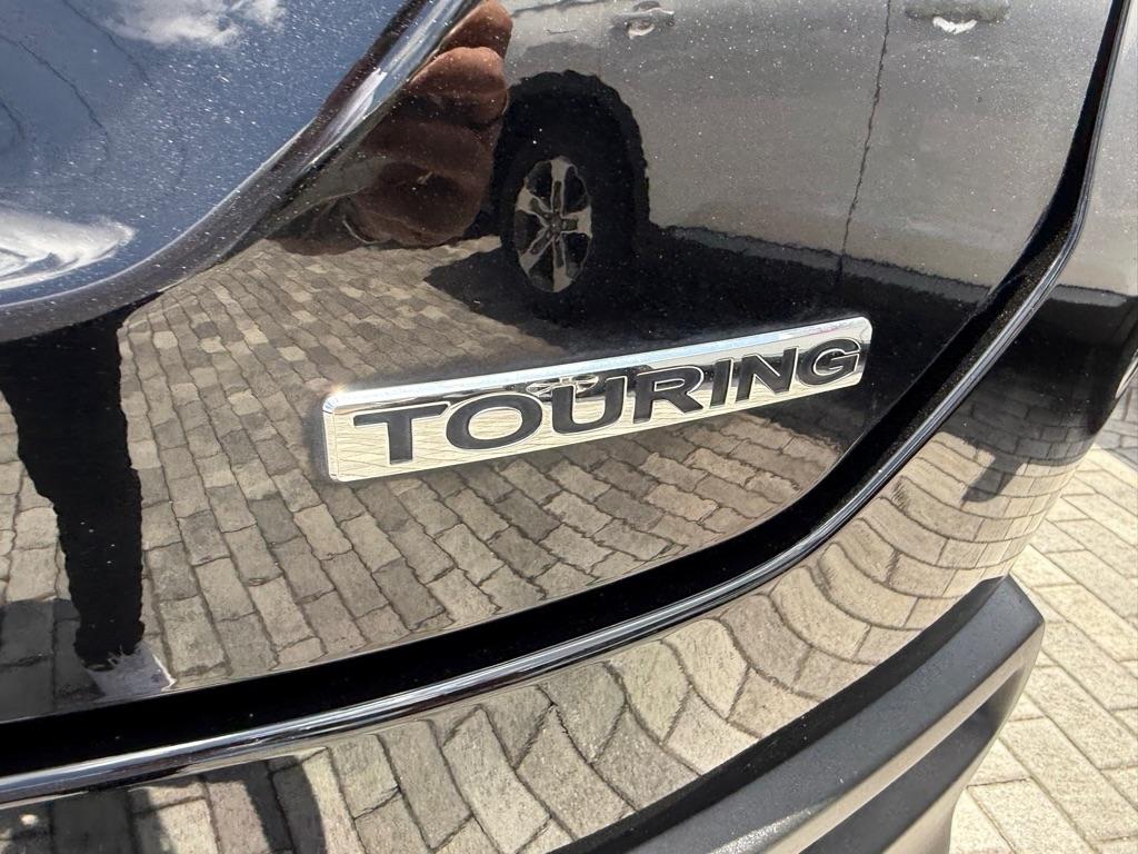 Honda Pilot Touring AWD 2024