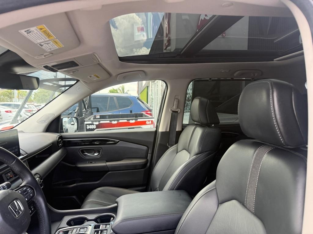 Honda Pilot Touring AWD 2024
