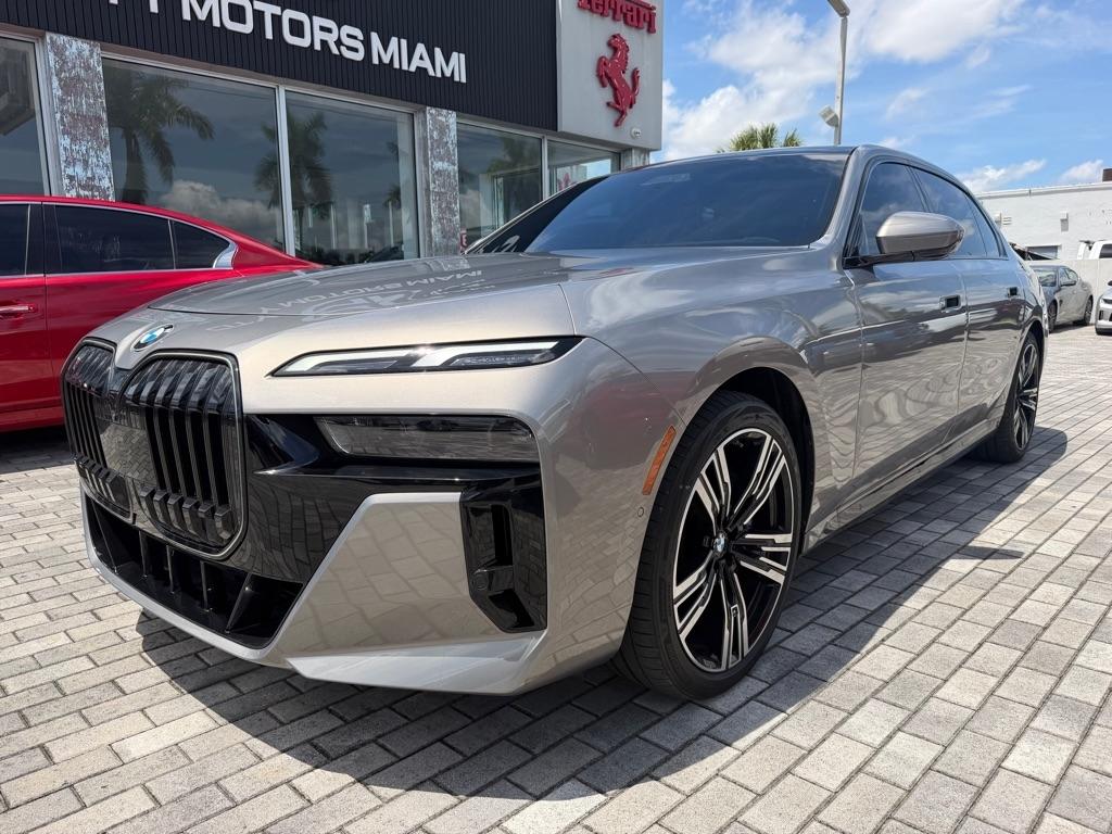 BMW 7 Series 740i Sedan 2024