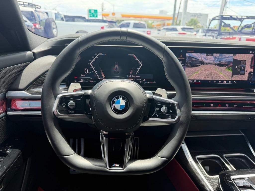BMW 7 Series 740i Sedan 2024