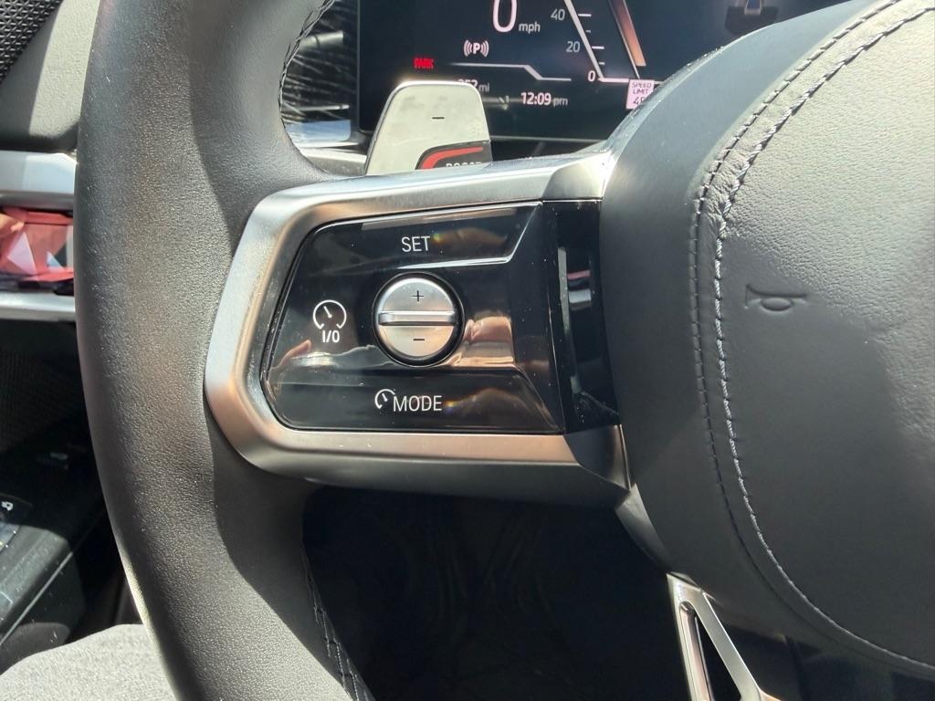 BMW 7 Series 740i Sedan 2024