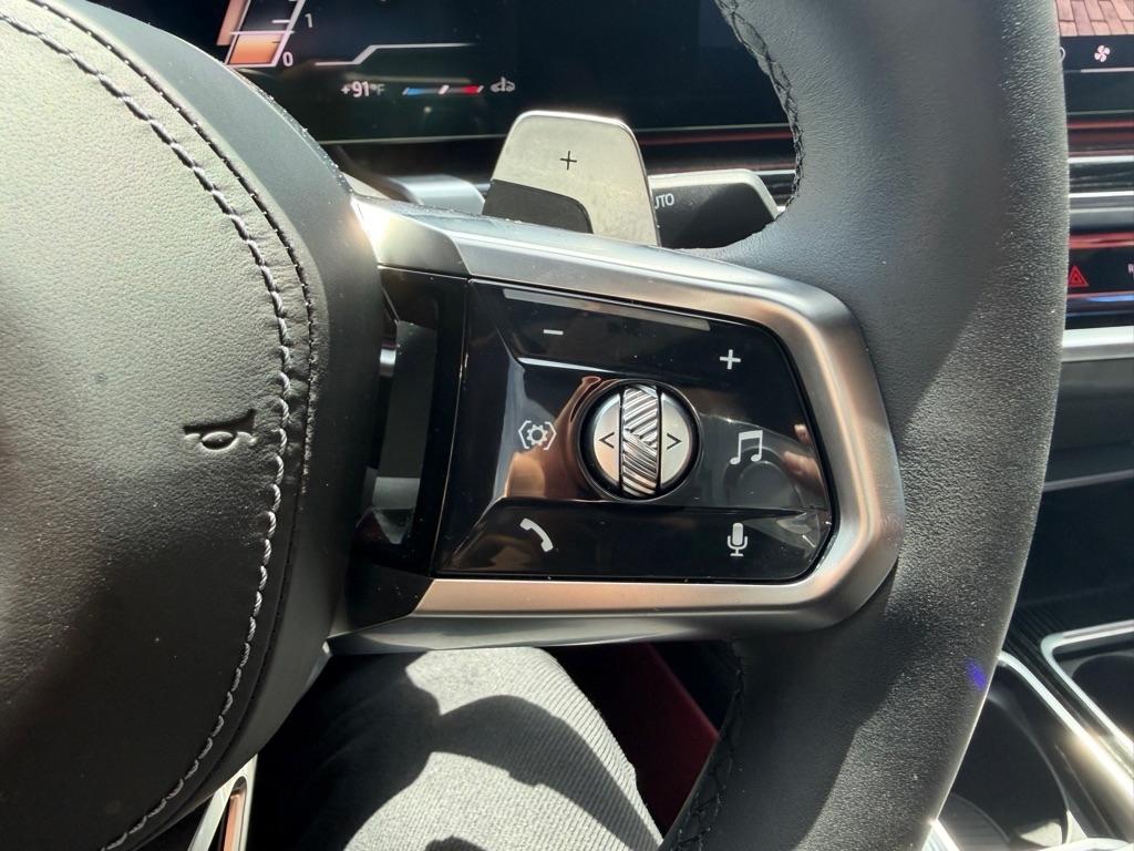BMW 7 Series 740i Sedan 2024
