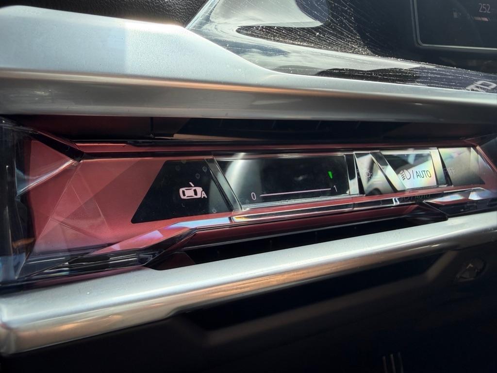 BMW 7 Series 740i Sedan 2024