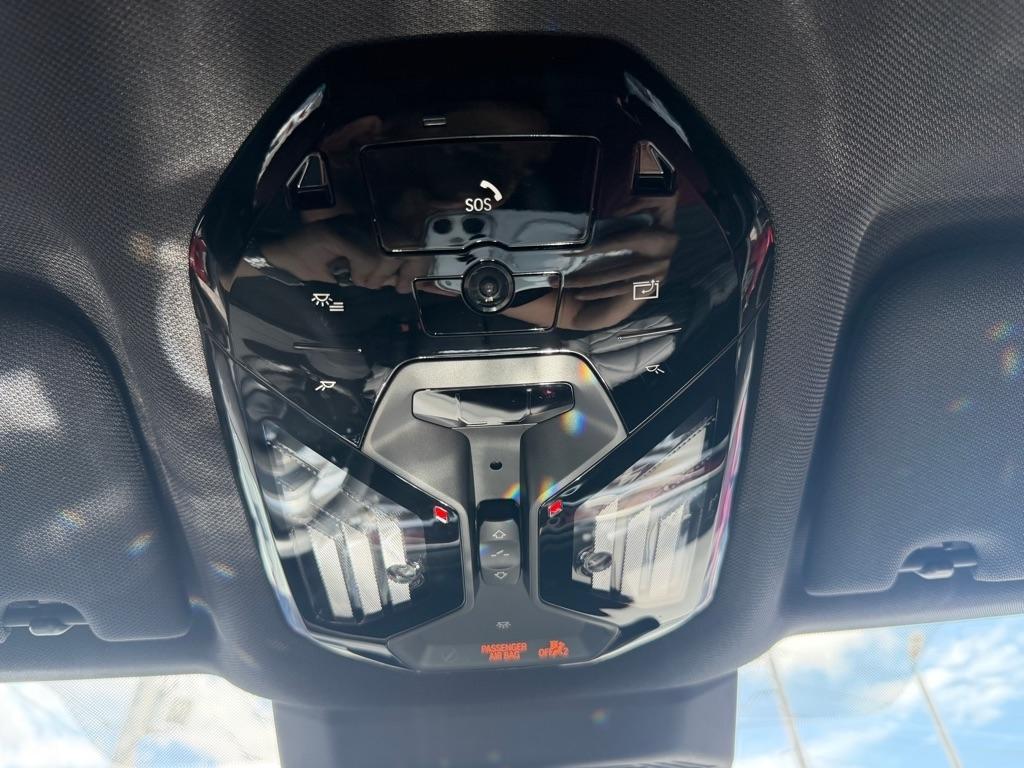 BMW 7 Series 740i Sedan 2024