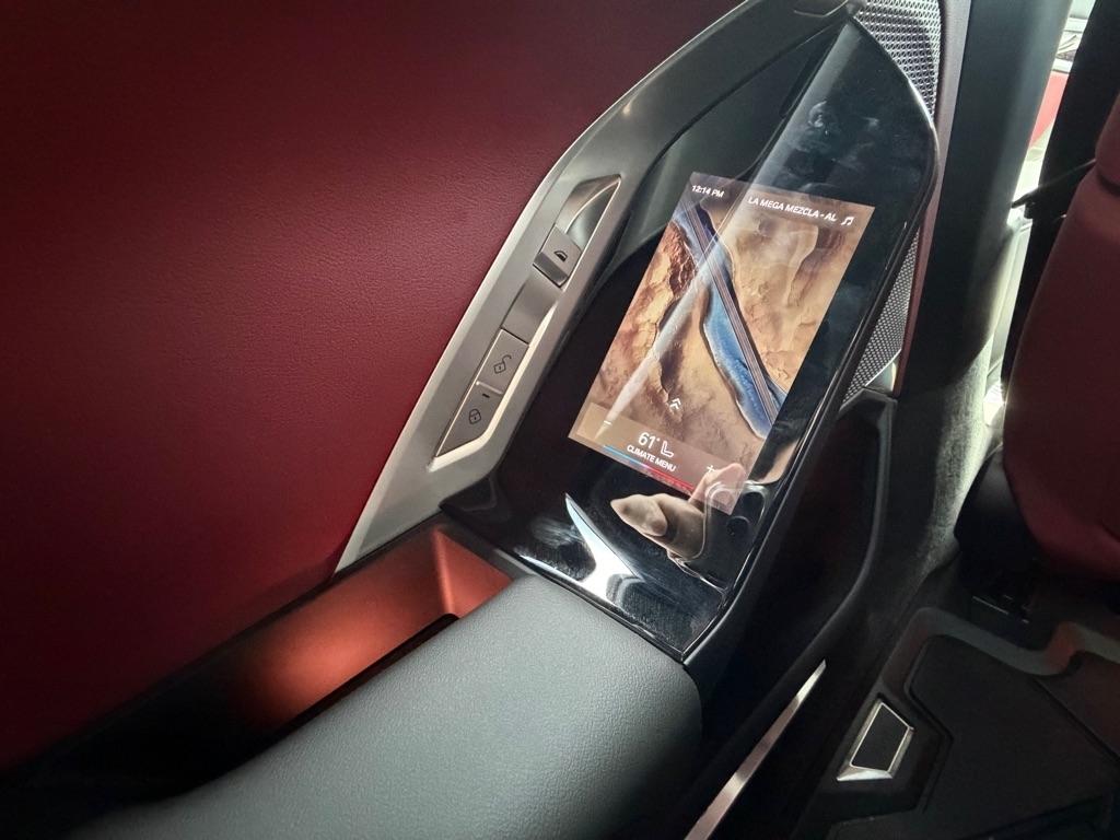 BMW 7 Series 740i Sedan 2024