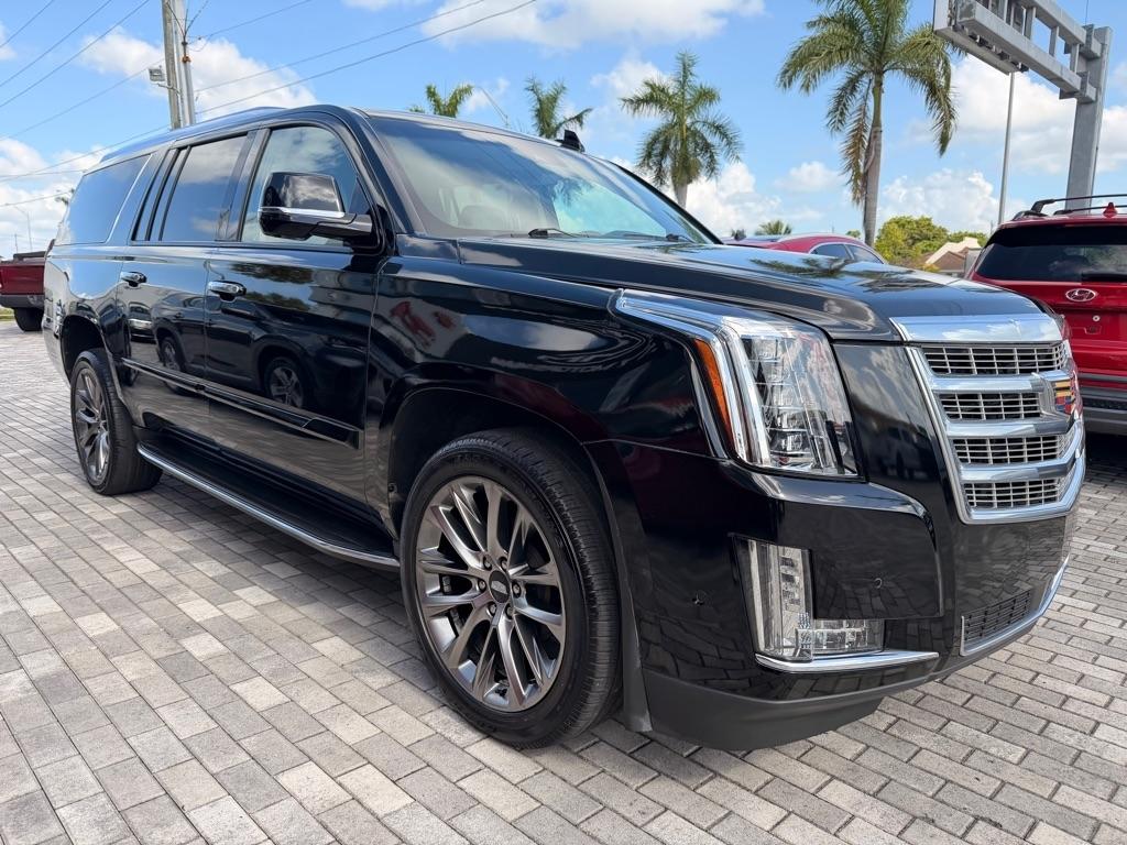 2020 Cadillac Escalade ESV 4WD 4dr Luxury
