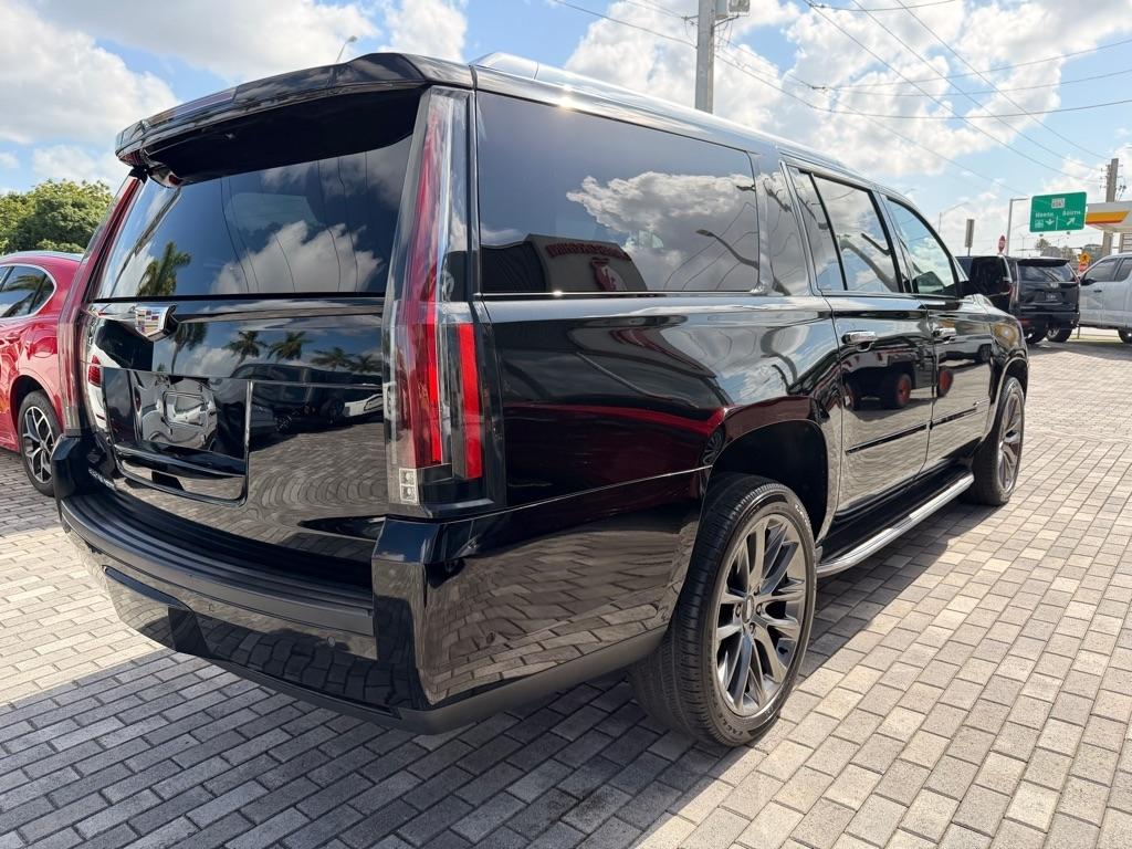 Cadillac Escalade ESV 4WD 4dr Luxury 2020