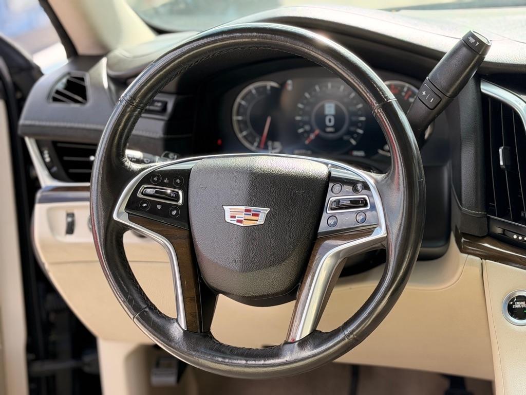 Cadillac Escalade ESV 4WD 4dr Luxury 2020