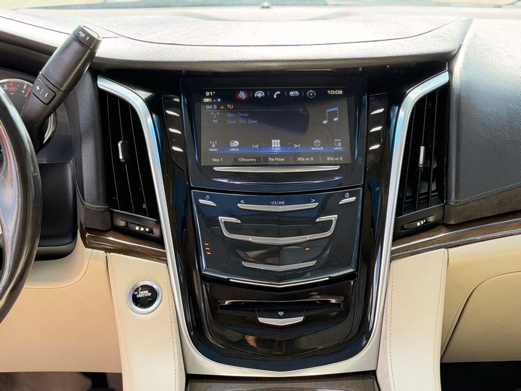 Cadillac Escalade ESV 4WD 4dr Luxury 2020