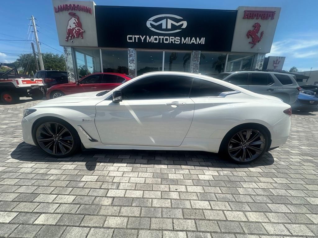 Infiniti Q60 Red Sport 400 RWD 2017