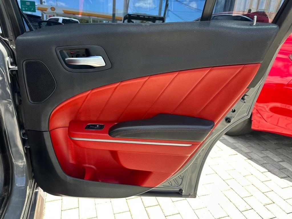 Dodge Charger R/T Scat Pack RWD 2018