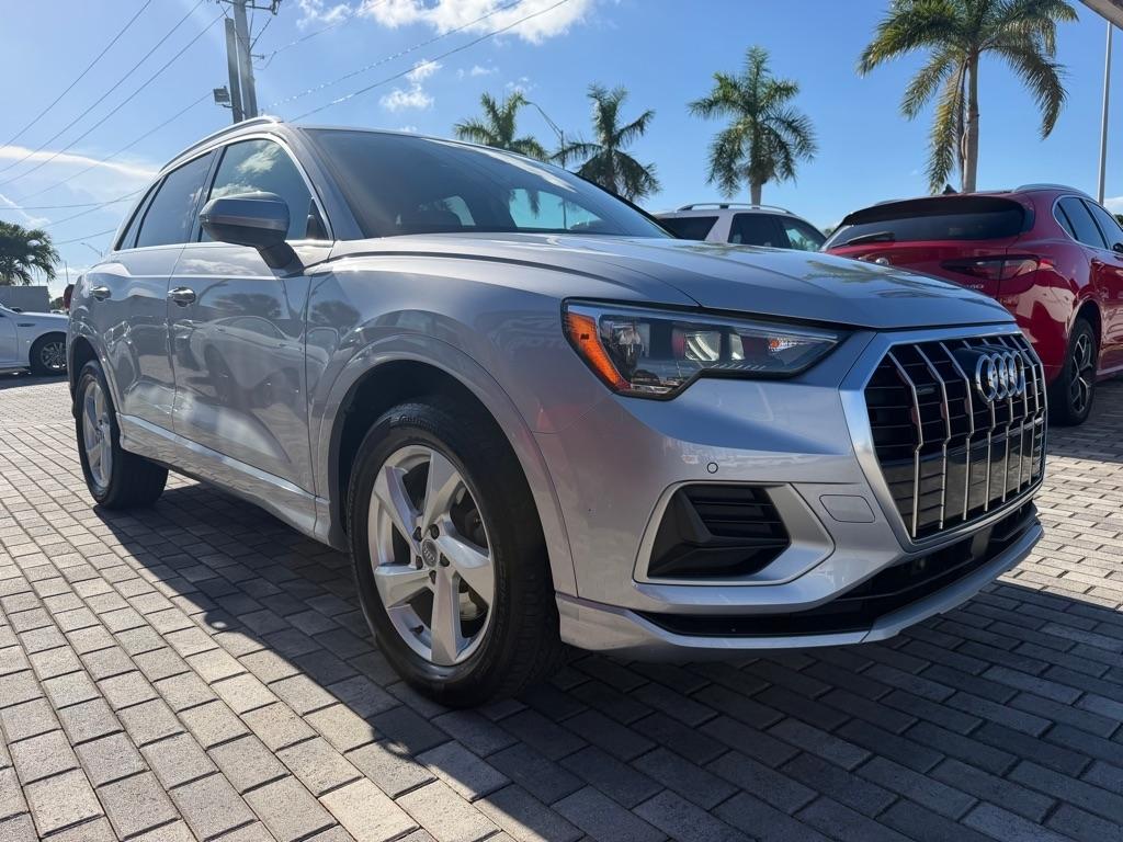 2019 Audi Q3 2.0 TFSI Premium quattro