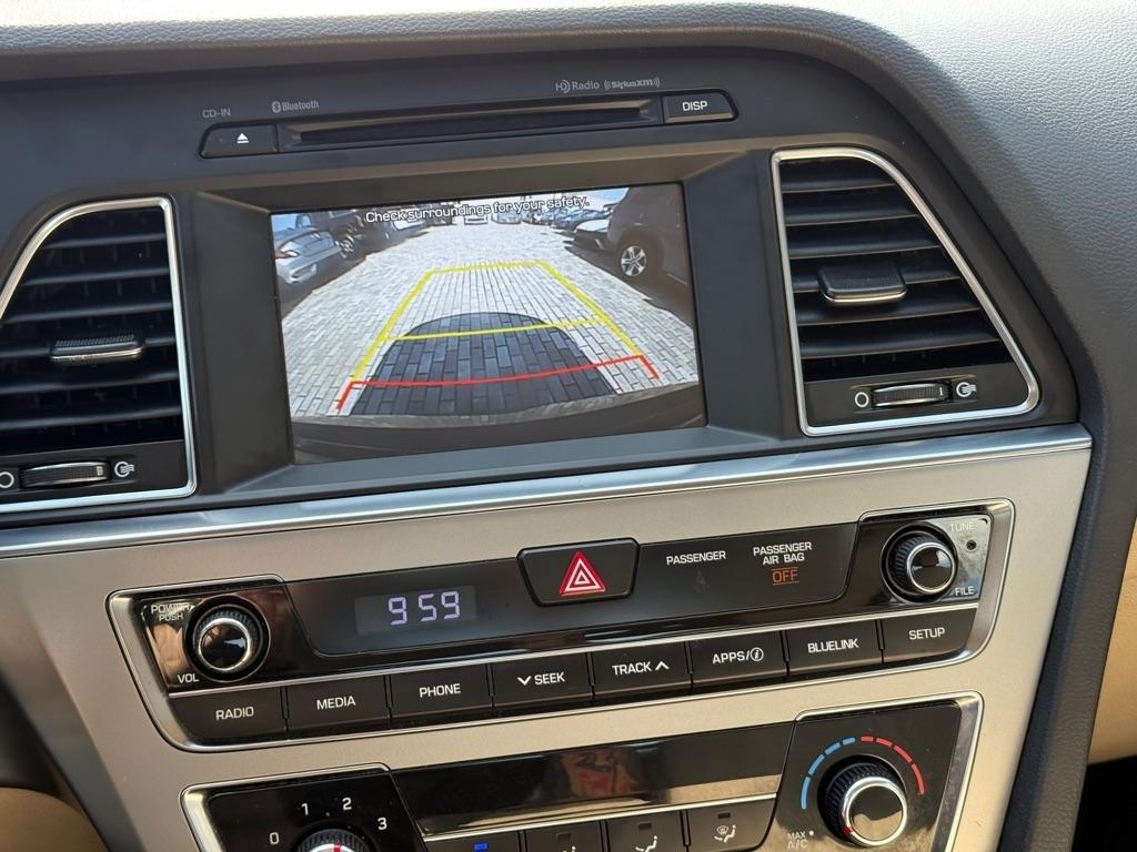 Hyundai Sonata 4dr Sdn 2.4L SE 2016