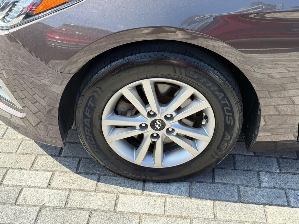 Hyundai Sonata 4dr Sdn 2.4L SE 2016
