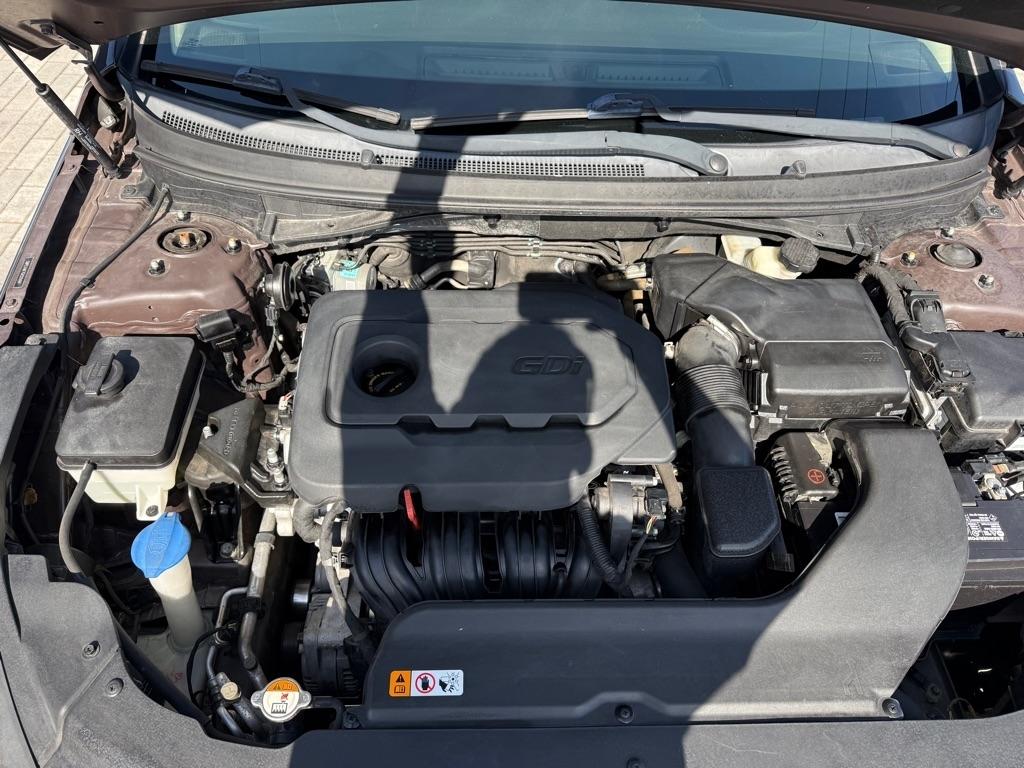Hyundai Sonata 4dr Sdn 2.4L SE 2016
