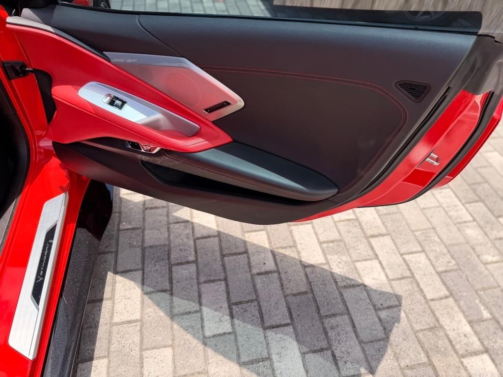 Chevrolet Corvette 2dr Stingray Cpe w/2LT 2023