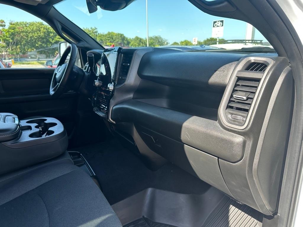 RAM 3500 Tradesman 4x4 Crew Cab 8' Box 2026