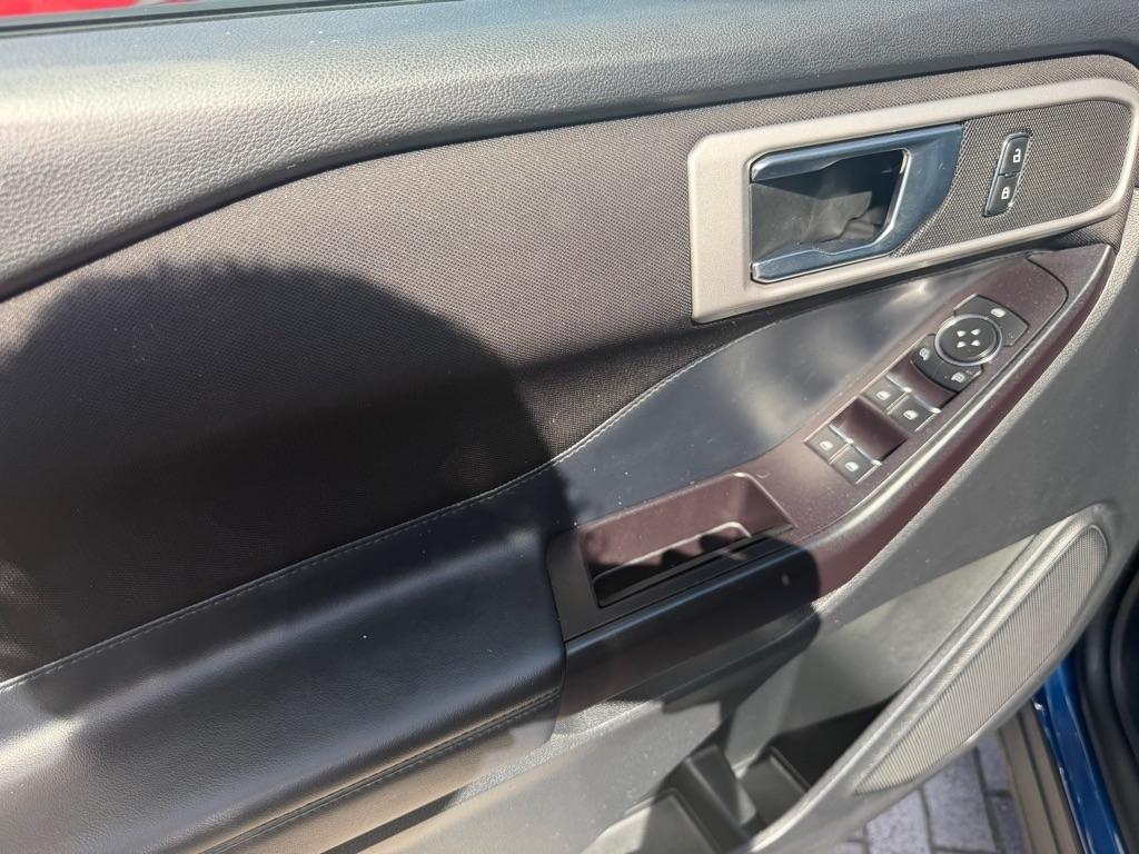Ford Explorer XLT RWD 2020