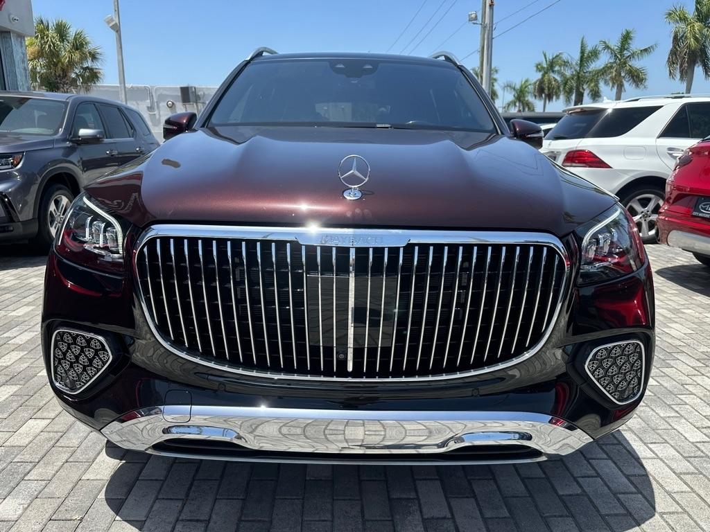 Mercedes-Benz GLS Maybach GLS 600 4MATIC SUV 2024