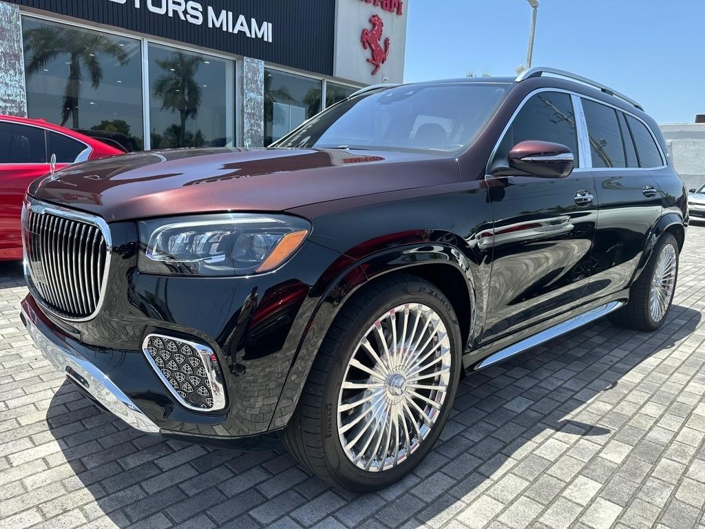 Mercedes-Benz GLS Maybach GLS 600 4MATIC SUV 2024