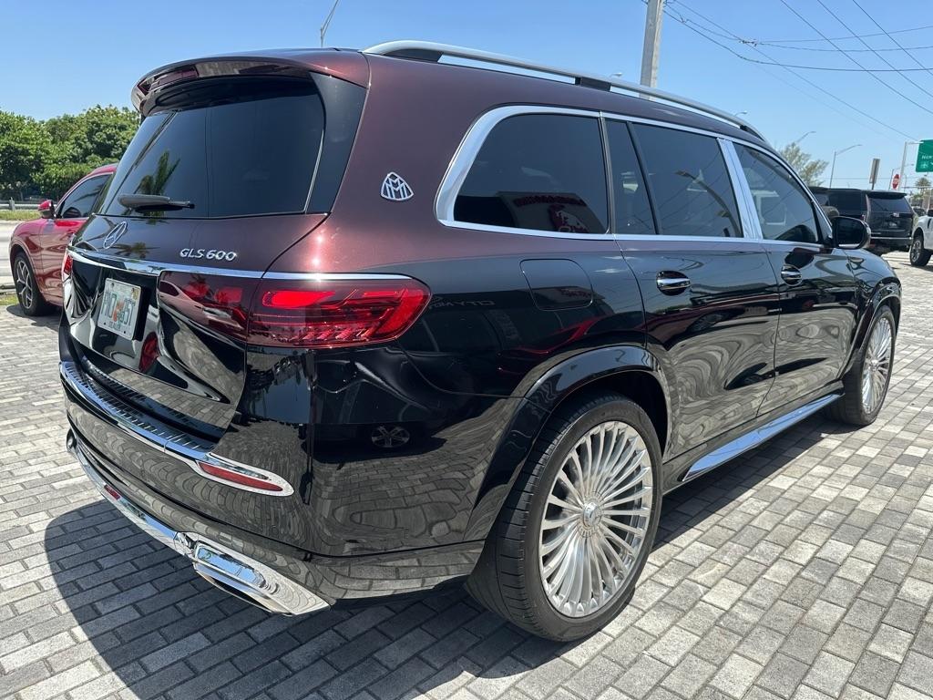 Mercedes-Benz GLS Maybach GLS 600 4MATIC SUV 2024