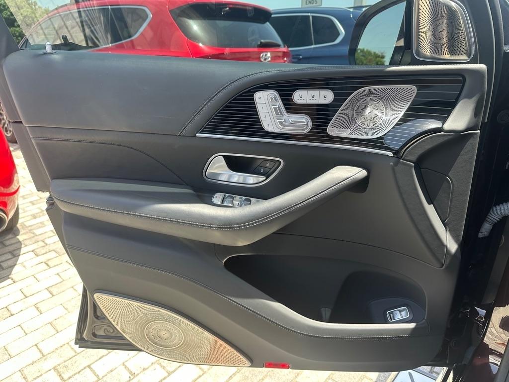 Mercedes-Benz GLS Maybach GLS 600 4MATIC SUV 2024