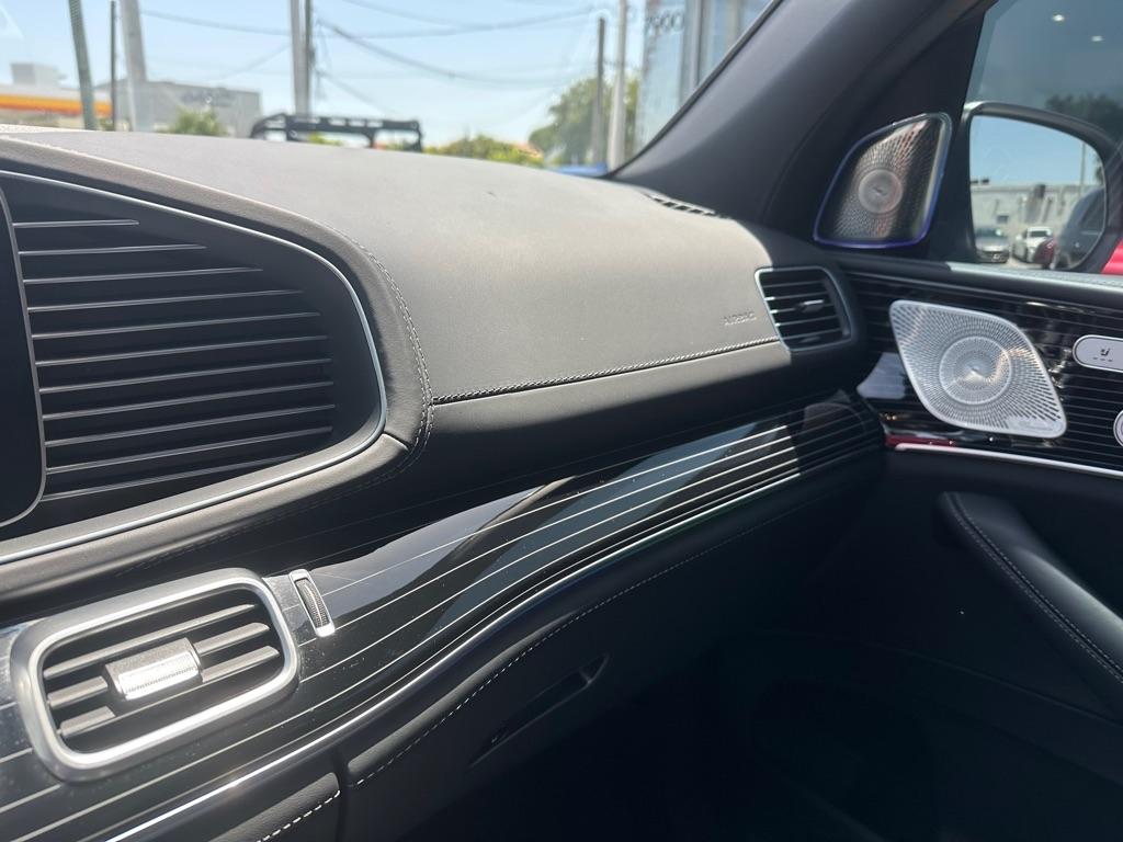 Mercedes-Benz GLS Maybach GLS 600 4MATIC SUV 2024