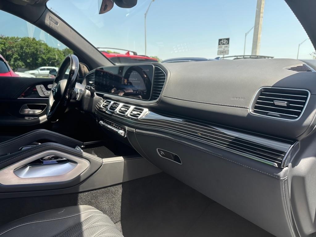 Mercedes-Benz GLS Maybach GLS 600 4MATIC SUV 2024