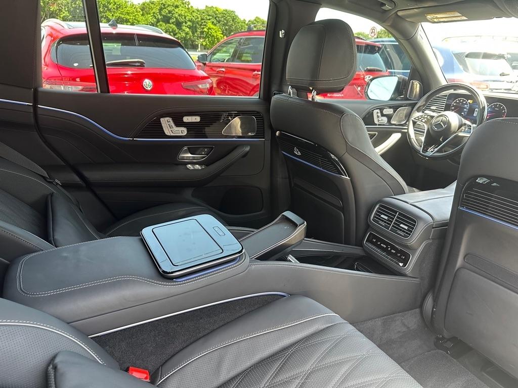 Mercedes-Benz GLS Maybach GLS 600 4MATIC SUV 2024