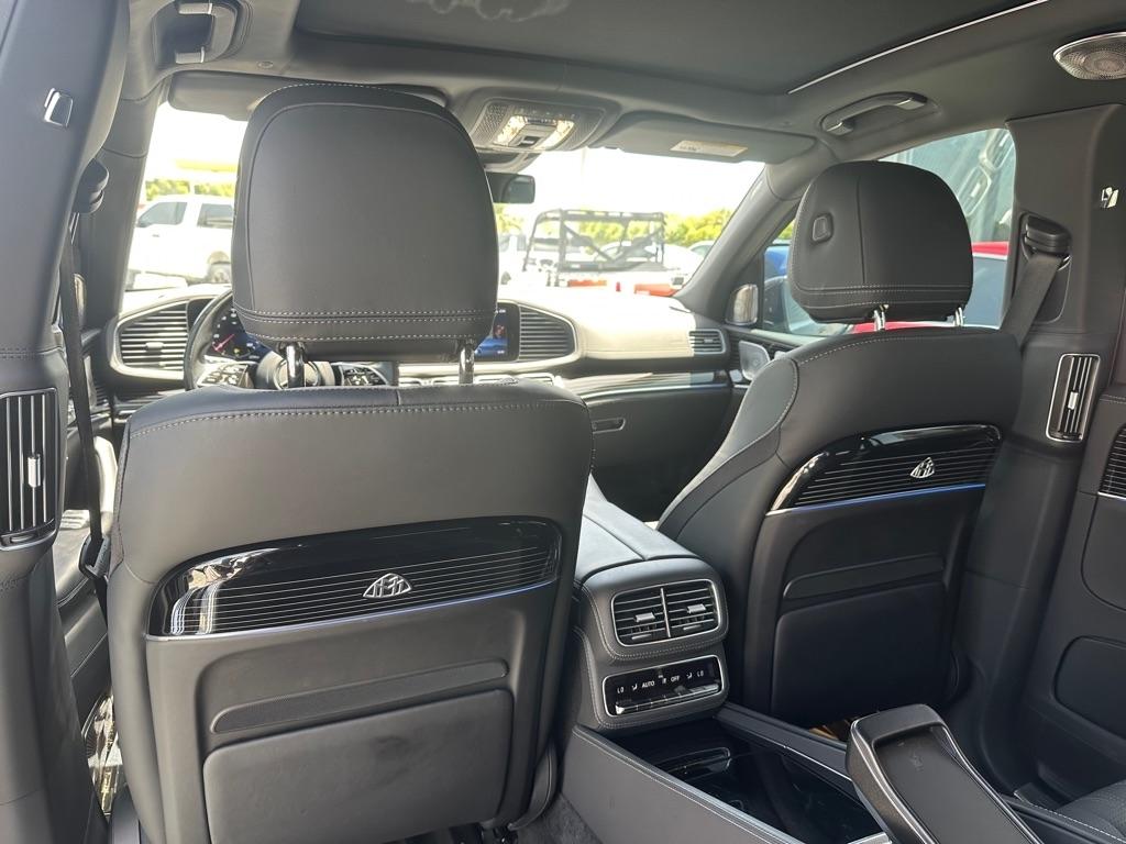 Mercedes-Benz GLS Maybach GLS 600 4MATIC SUV 2024