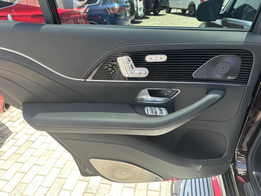 Mercedes-Benz GLS Maybach GLS 600 4MATIC SUV 2024