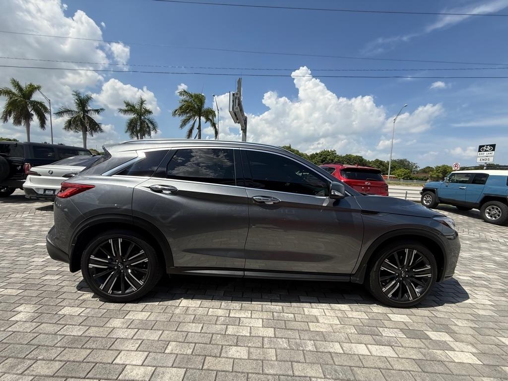 Infiniti QX50 LUXE AWD 2021