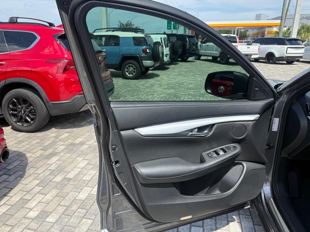 Infiniti QX50 LUXE AWD 2021