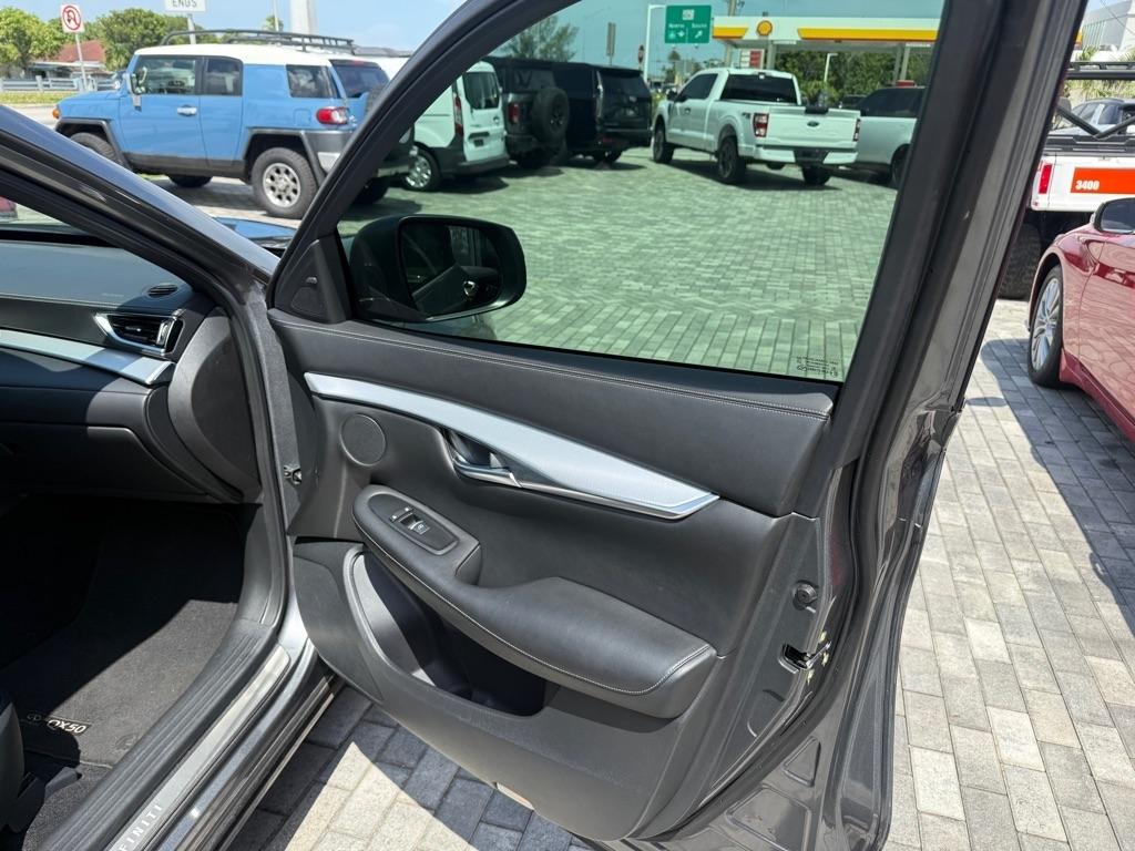 Infiniti QX50 LUXE AWD 2021