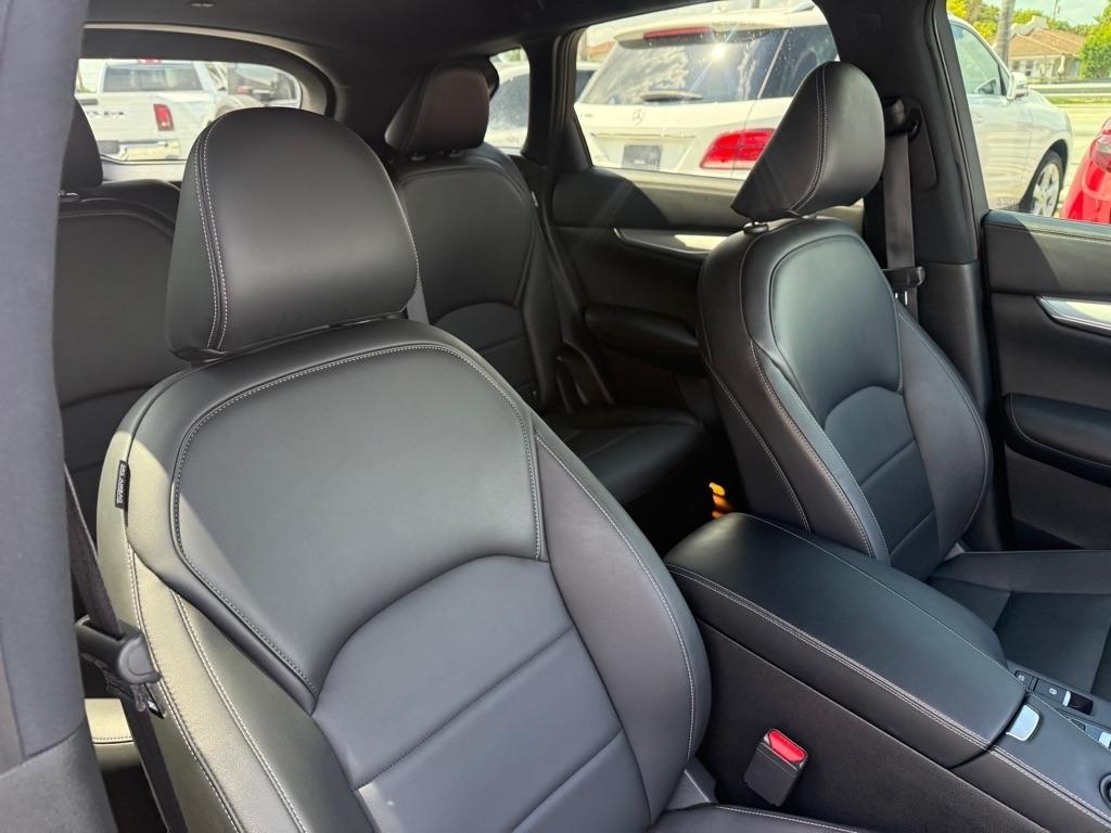 Infiniti QX50 LUXE AWD 2021