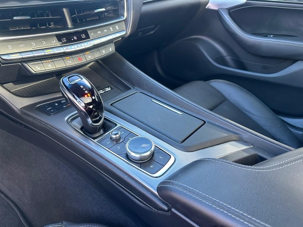 Cadillac CT5 4dr Sdn Premium Luxury 2024
