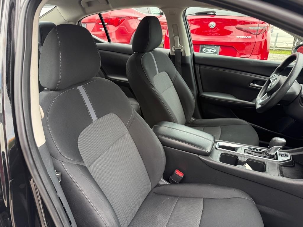 Nissan Sentra SV CVT 2024