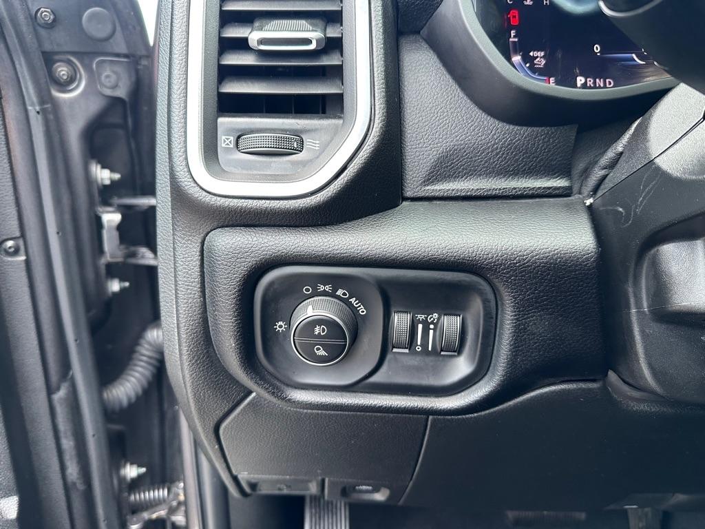 RAM 2500 Laramie 4x4 Mega Cab 6'4" Box 2024